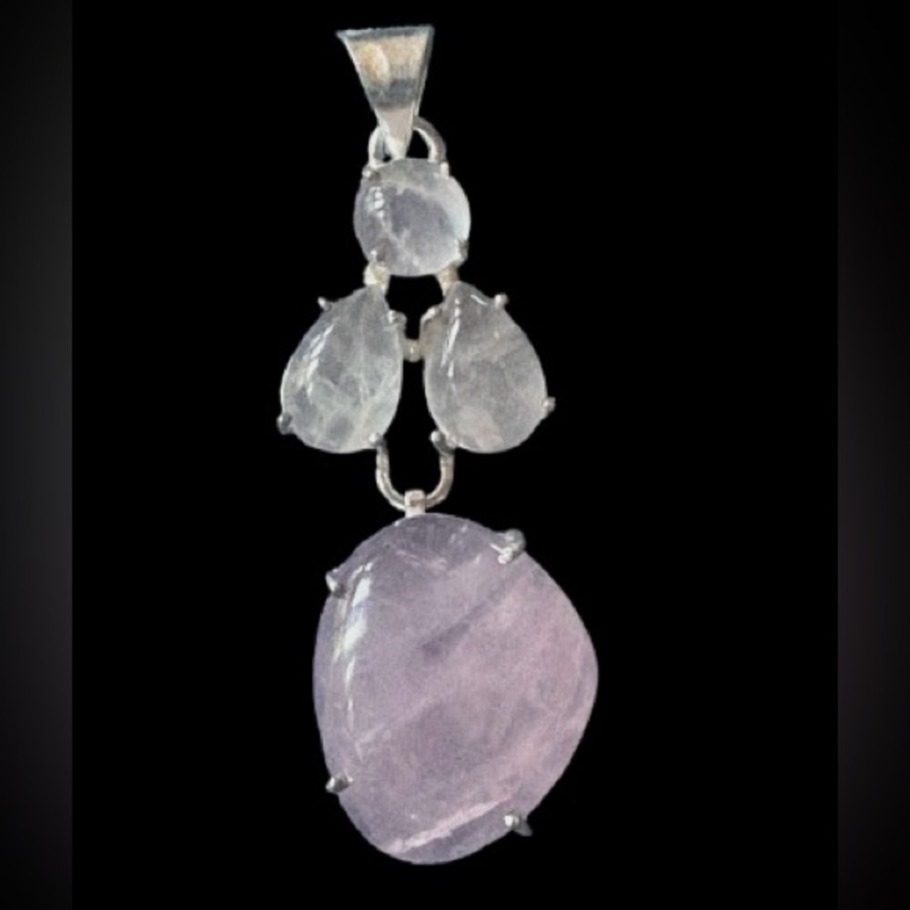 NWOT Rose Quartz Pendant